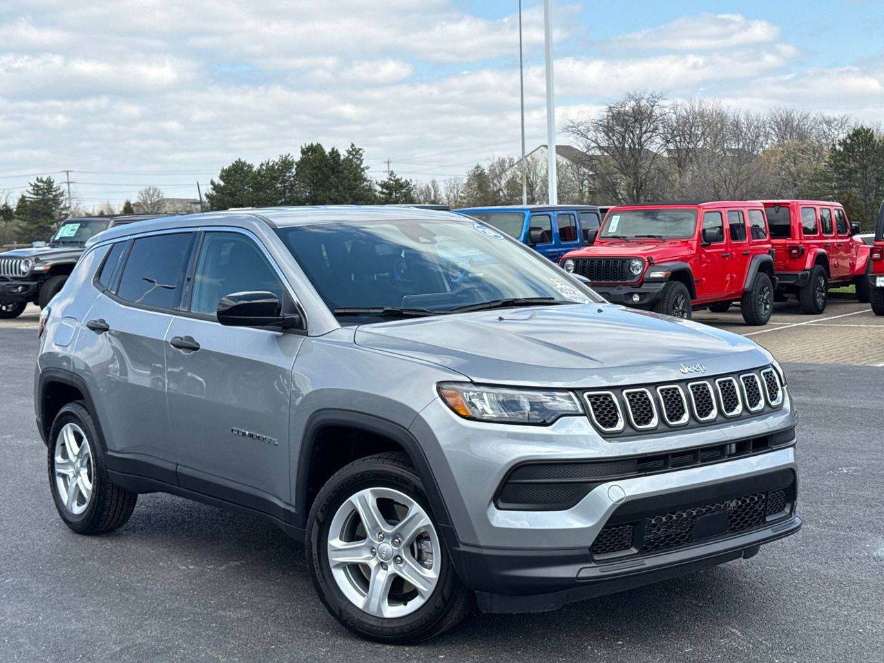 2024 Jeep Compass Sport — SUV — 10,105 mi — Columbus, OH