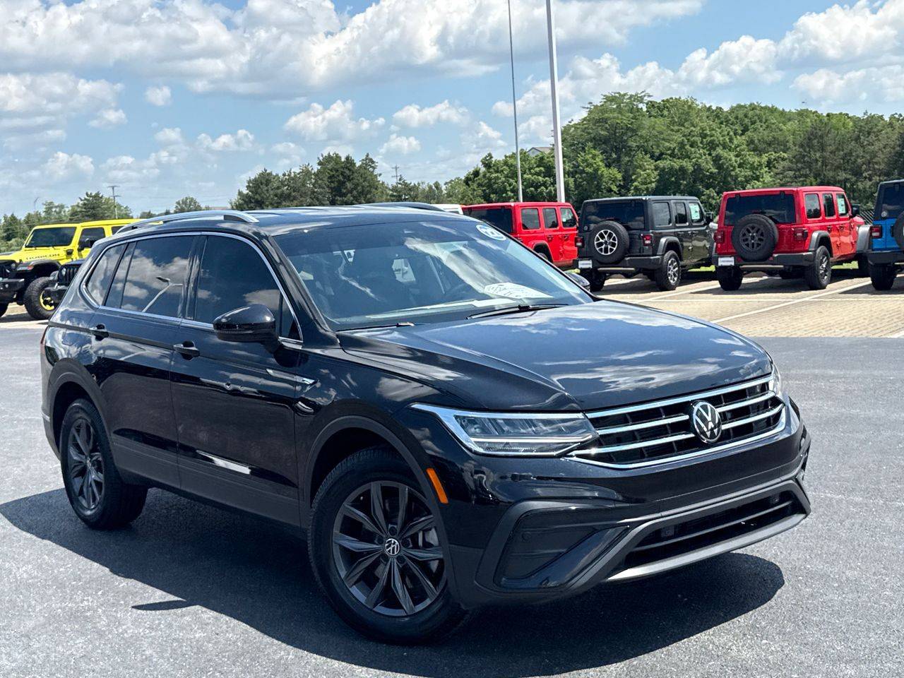 2022 Volkswagen Tiguan SE — SUV — 53,054 mi — Columbus, OH
