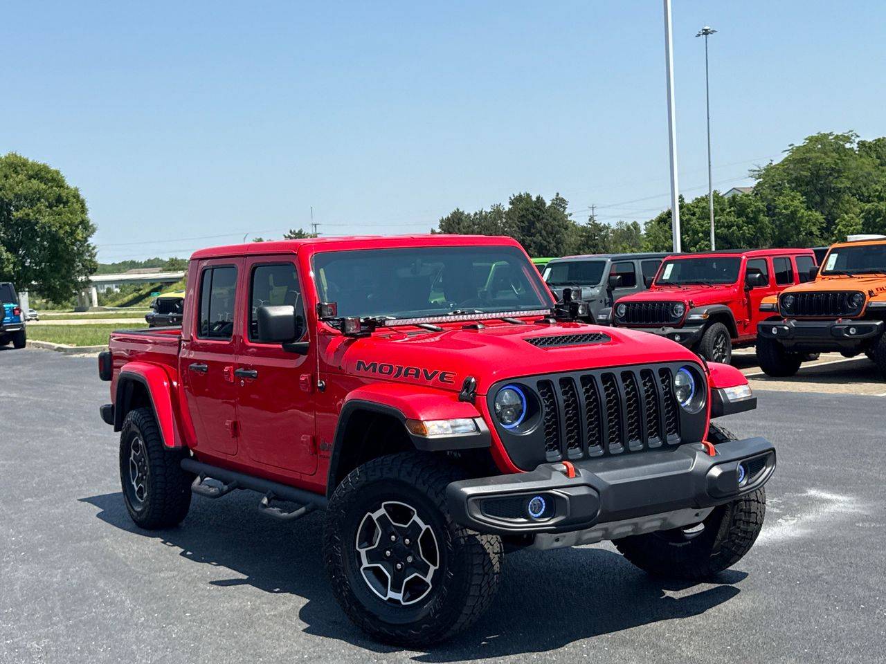 2023 Jeep Gladiator Mojave — Pickup Truck — 27,633 mi — Columbus, OH