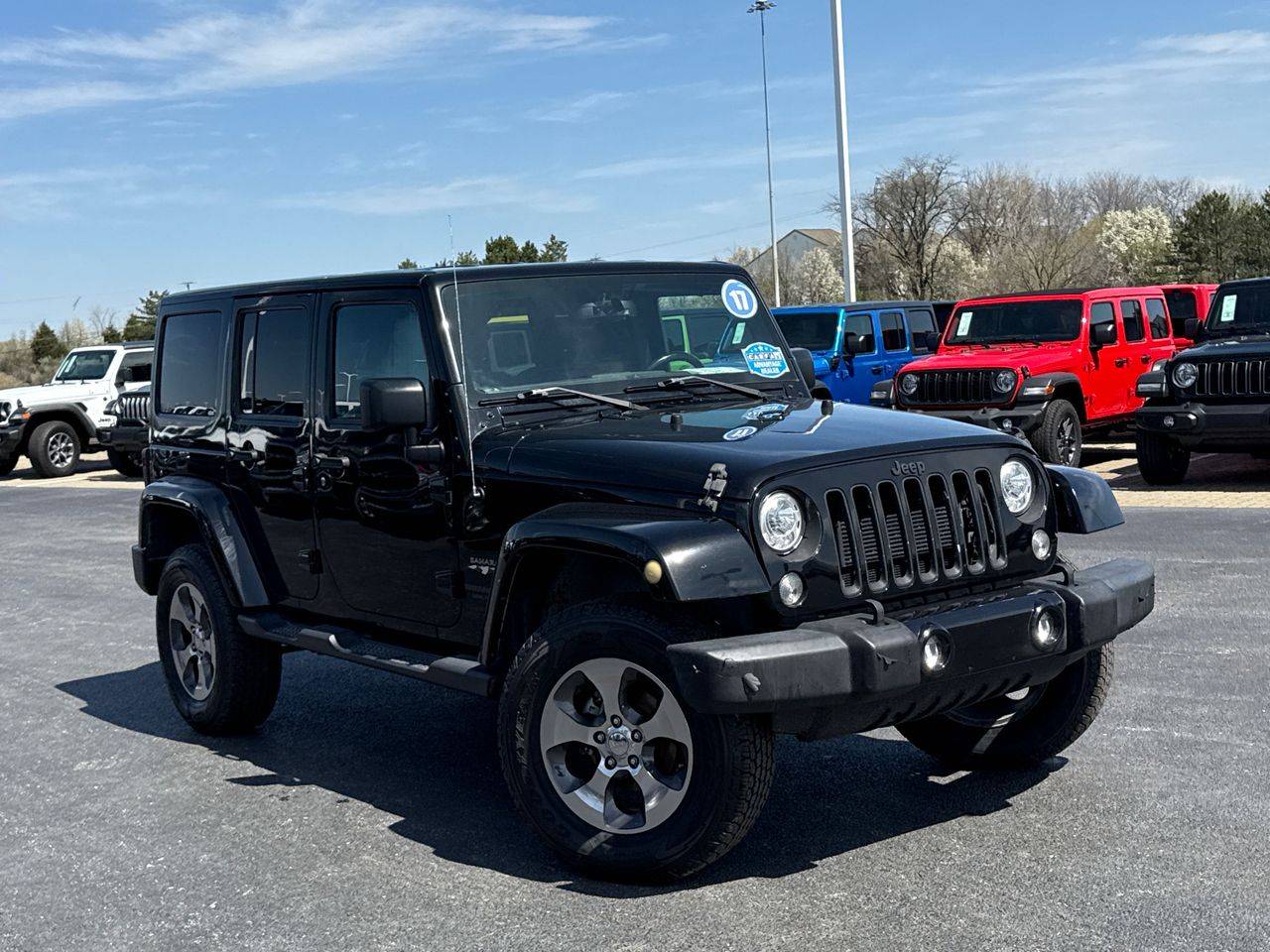 2017 Jeep Wrangler Sahara — SUV — 98,830 mi — Columbus, OH