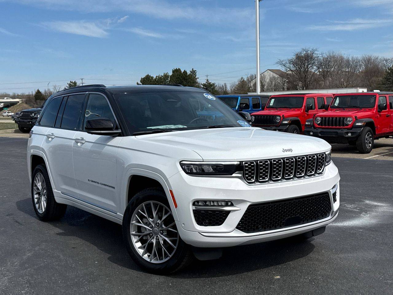2024 Jeep Grand Cherokee Summit — SUV — 7,693 mi — Columbus, OH
