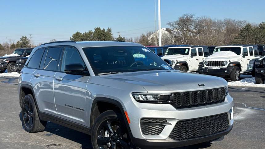2024 Jeep Grand Cherokee Altitude — SUV — 17,885 mi — Columbus, OH