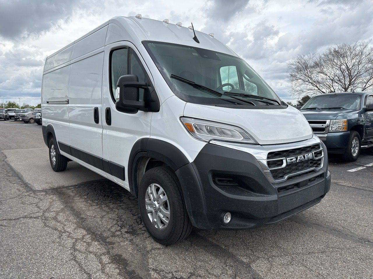 2024 Ram ProMaster Cargo Van SLT 2500 — Cargo Van — 11,957 mi — Columbus, OH
