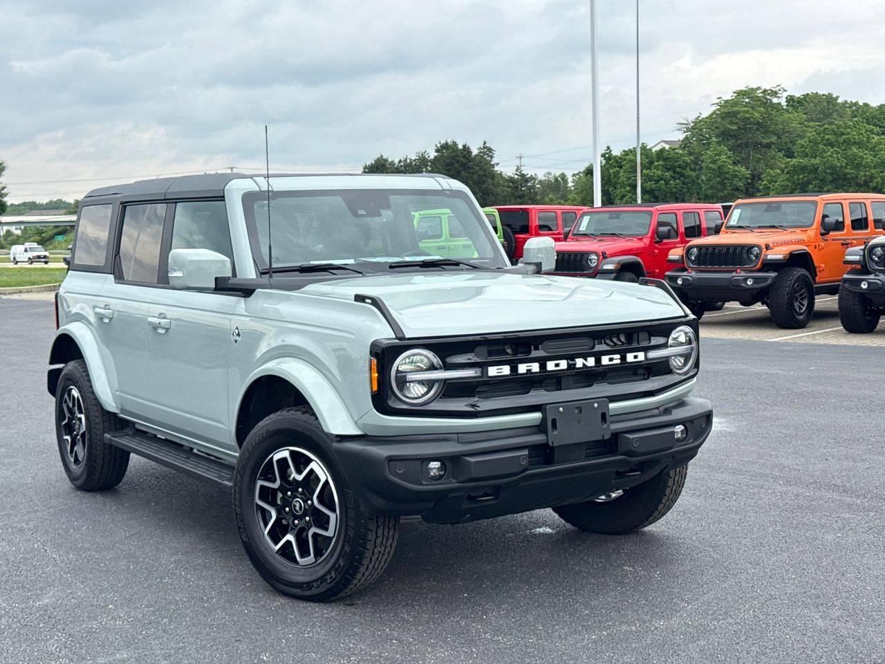 2024 Ford Bronco Outer Banks — SUV — 3,969 mi — Columbus, OH