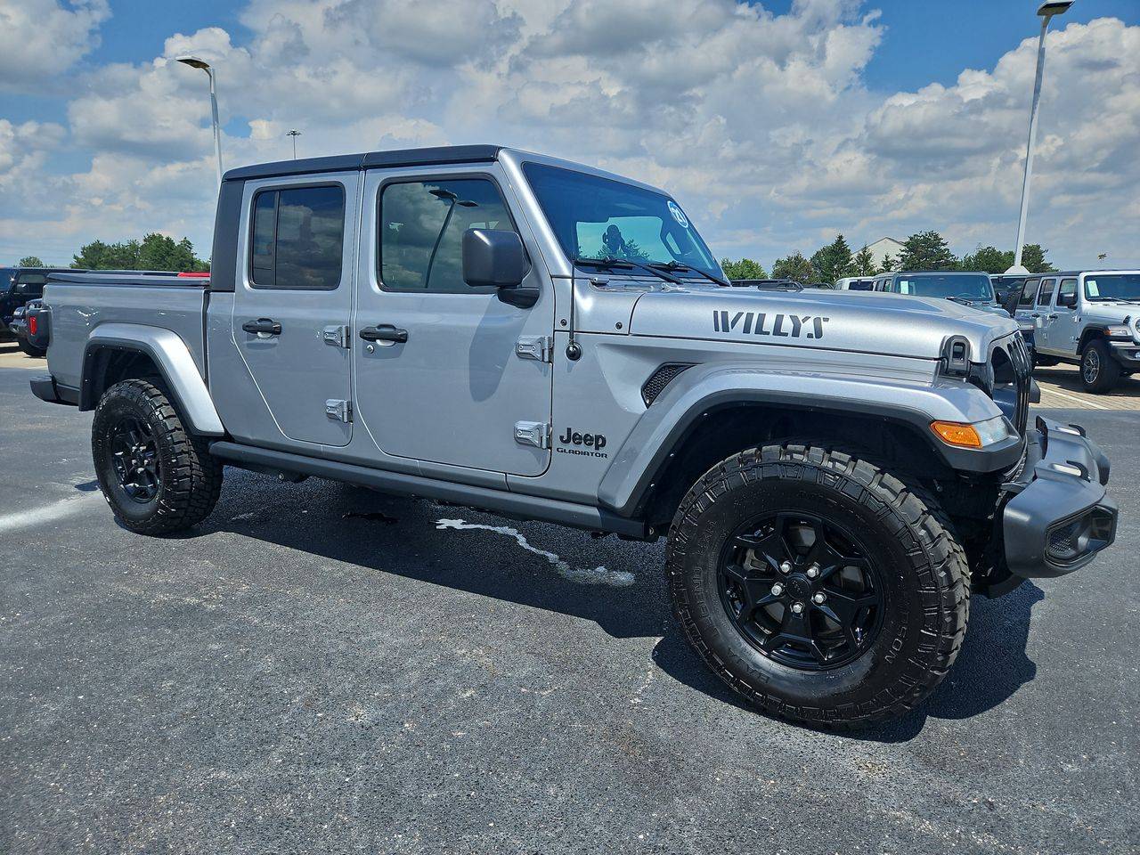 2021 Jeep Gladiator Willys — Pickup Truck — 61,635 mi — Columbus, OH