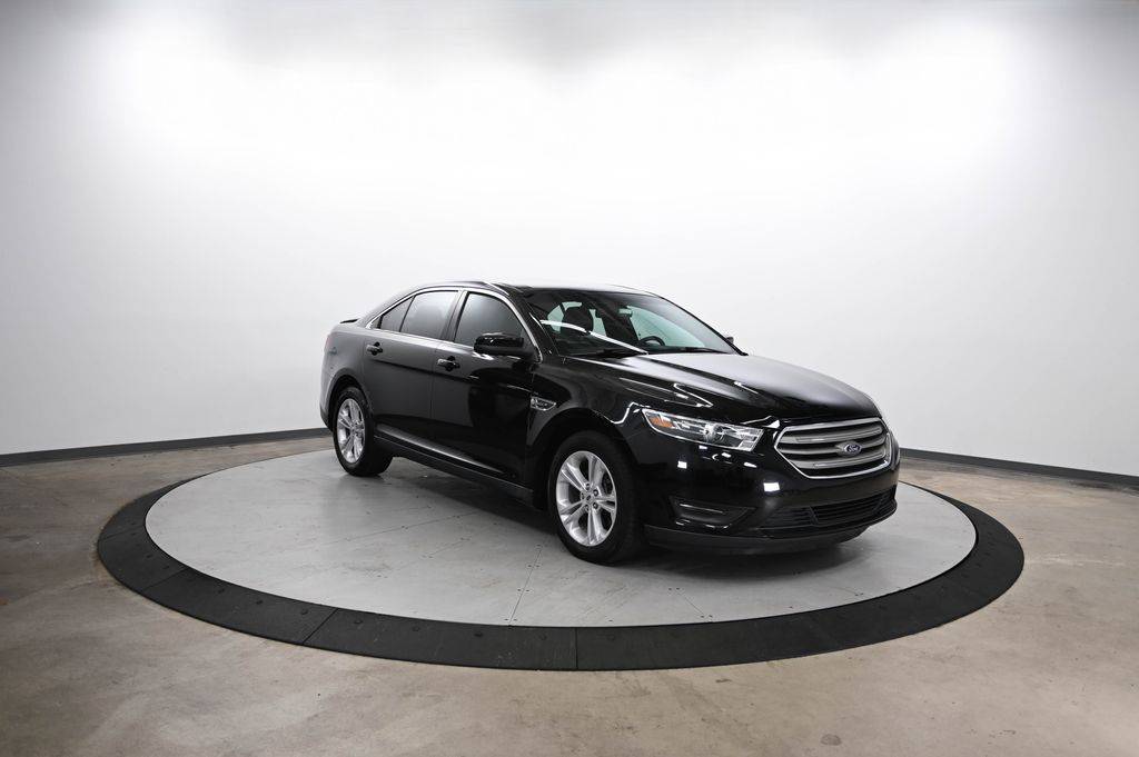 2018 Ford Taurus SEL — Sedan — 93,085 mi — Huntersville, NC