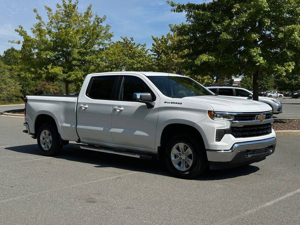 2023 Chevrolet Silverado 1500 LT — Pickup Truck — 59,685 mi — Huntersville, NC
