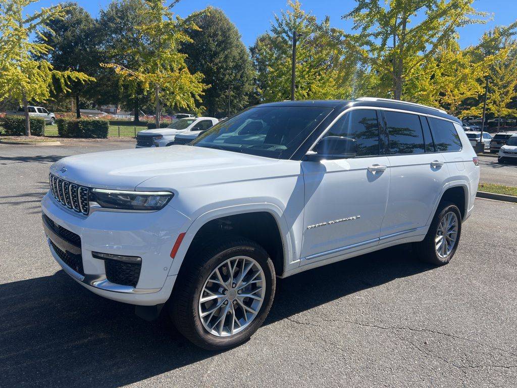 2024 Jeep Grand Cherokee Summit — SUV — 16,575 mi — Huntersville, NC
