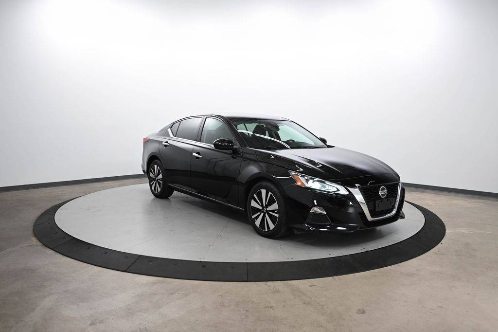 2022 Nissan Altima SV — Sedan — 53,918 mi — Huntersville, NC
