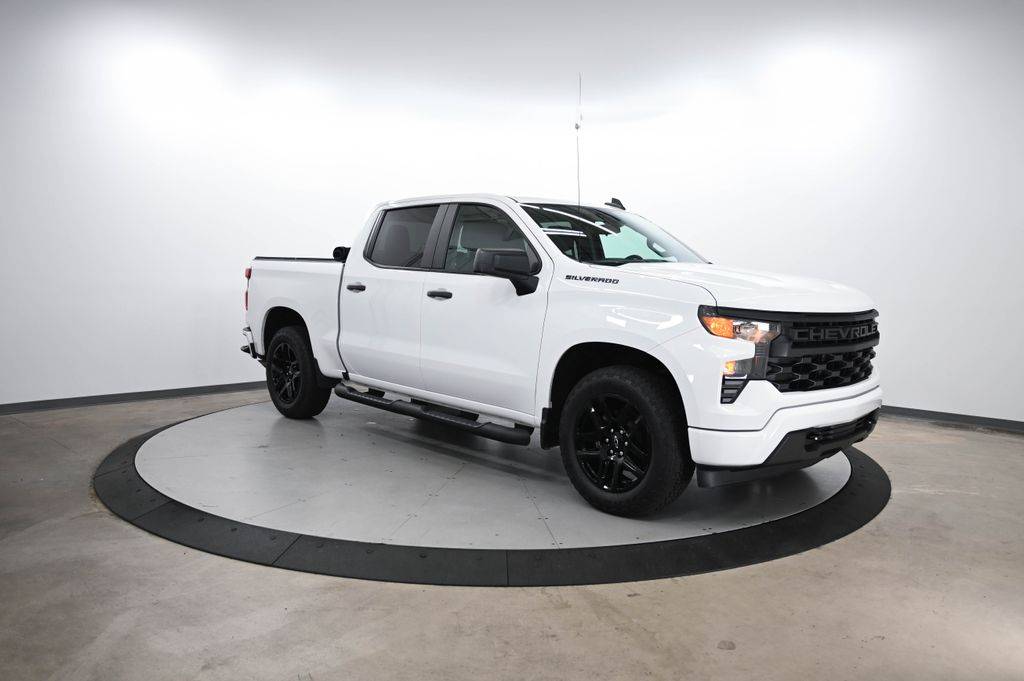 2024 Chevrolet Silverado 1500 Custom — Pickup Truck — 19,957 mi — Huntersville, NC