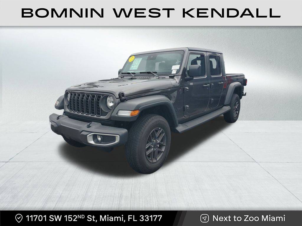 2025 Jeep Gladiator Sport S — Pickup Truck — 2,648 mi — Miami, FL