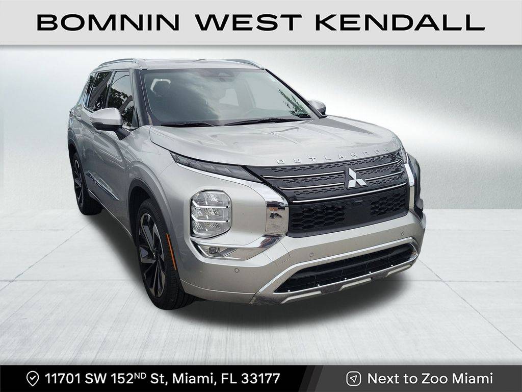 2022 Mitsubishi Outlander SEL — SUV — 77,696 mi — Miami, FL