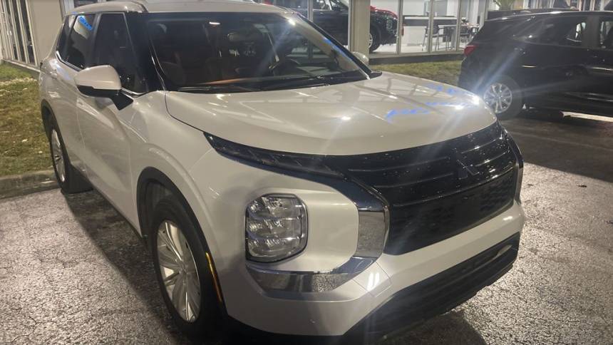 2024 Mitsubishi Outlander ES — SUV — 21,018 mi — Miami, FL