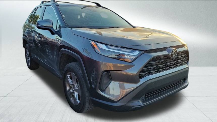 2023 Toyota RAV4 XLE — SUV — 17,008 mi — Miami, FL