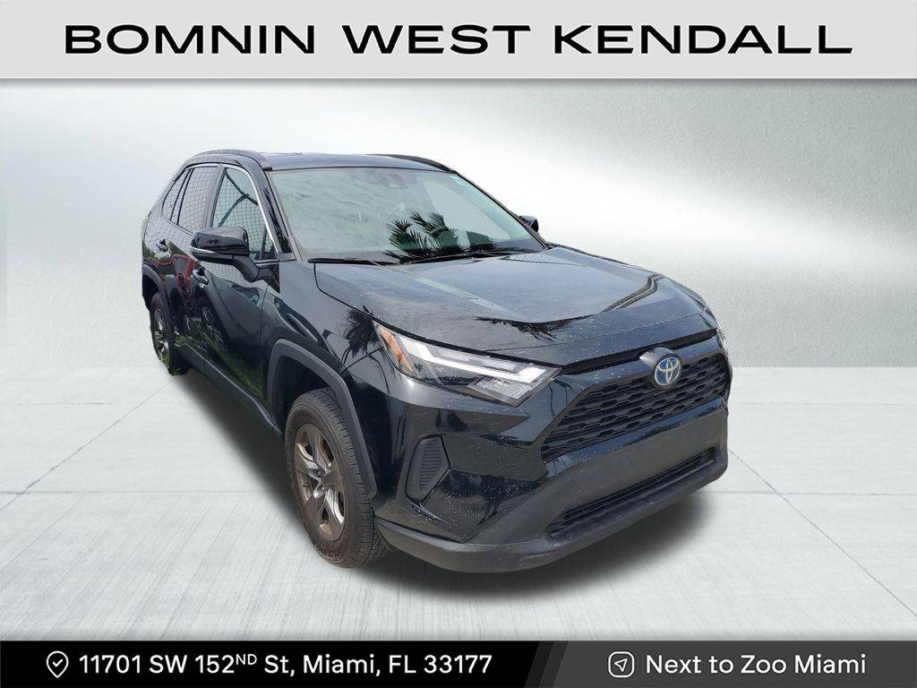 2024 Toyota RAV4 Hybrid LE — SUV — 10,602 mi — Miami, FL