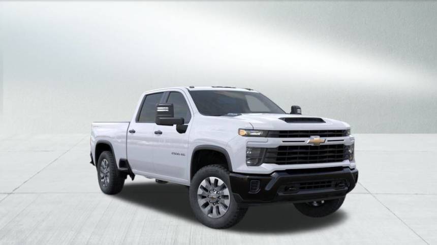 2024 Chevrolet Silverado 2500HD Custom — Pickup Truck — 3,595 mi — Miami, FL