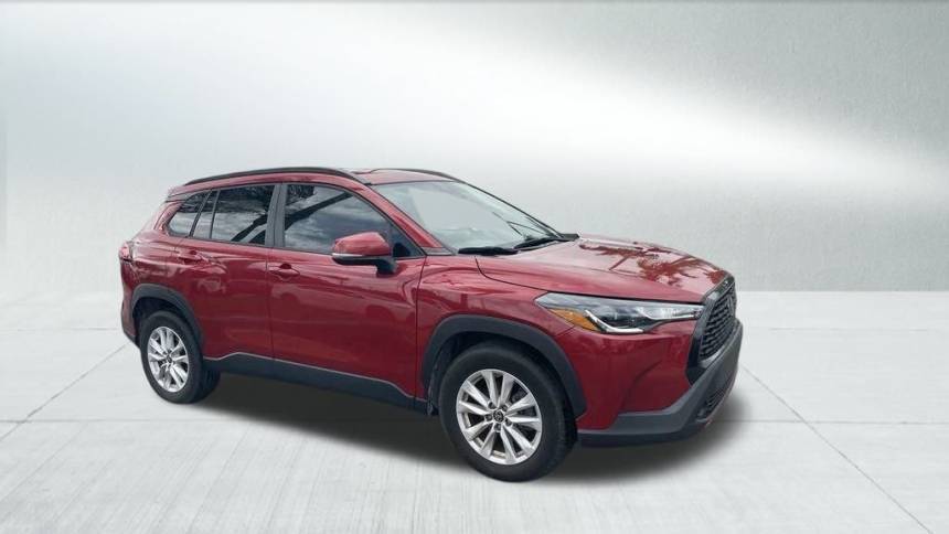 2022 Toyota Corolla Cross LE — SUV — 32,933 mi — Miami, FL