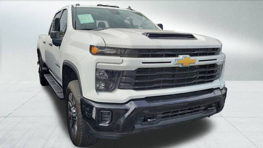 2024 Chevrolet Silverado 2500HD Custom — Pickup Truck — 31,953 mi — Miami, FL