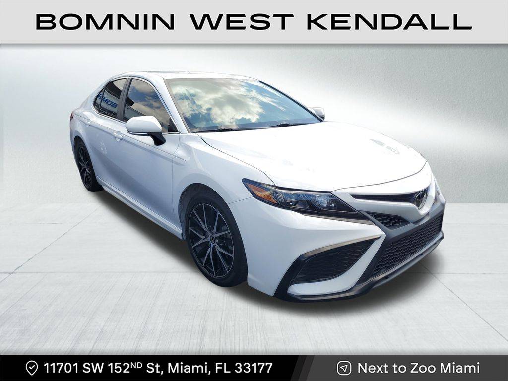 2023 Toyota Camry SE — Sedan — 47,761 mi — Miami, FL