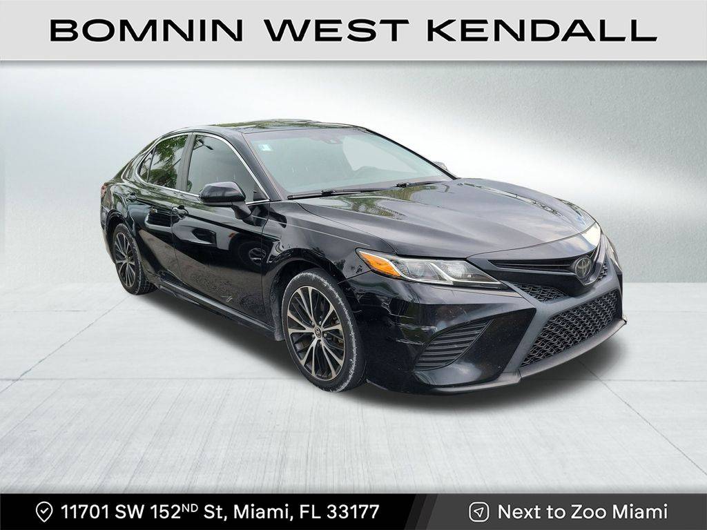 2020 Toyota Camry SE — Sedan — 113,644 mi — Miami, FL