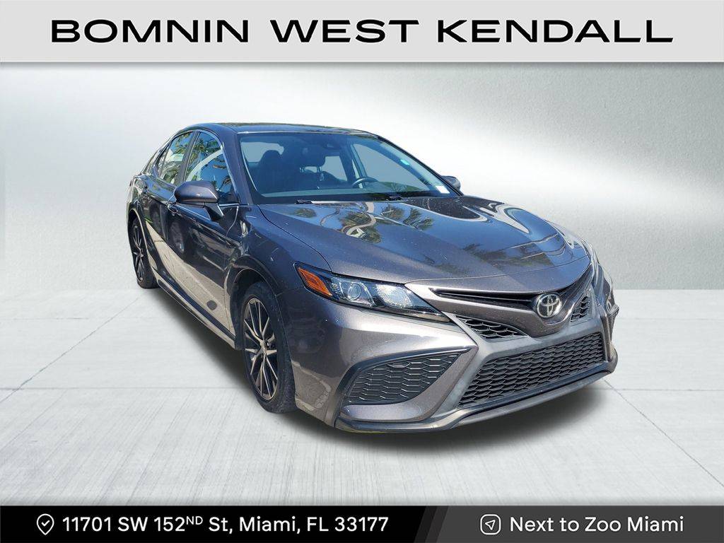 2021 Toyota Camry SE — Sedan — 17,215 mi — Miami, FL