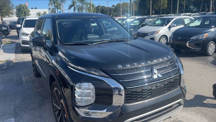 2023 Mitsubishi Outlander SE Black Edition — SUV — 27,746 mi — Miami, FL