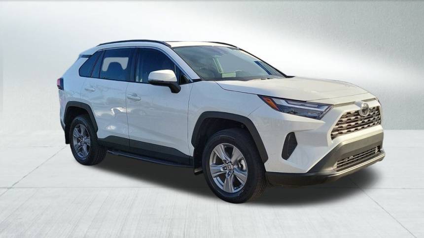 2024 Toyota RAV4 XLE — SUV — 48,601 mi — Miami, FL