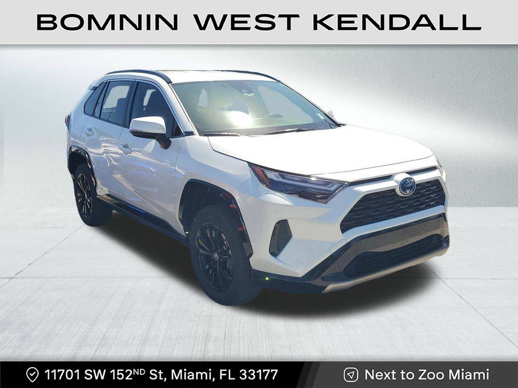 2024 Toyota RAV4 Hybrid SE — SUV — 3,643 mi — Miami, FL