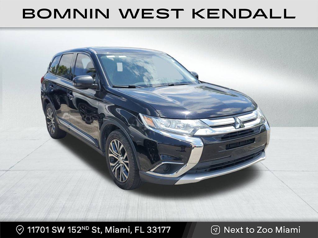 2017 Mitsubishi Outlander ES — SUV — 75,101 mi — Miami, FL