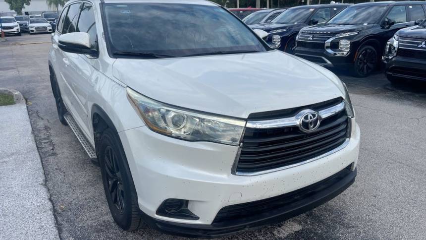 2014 Toyota Highlander LE