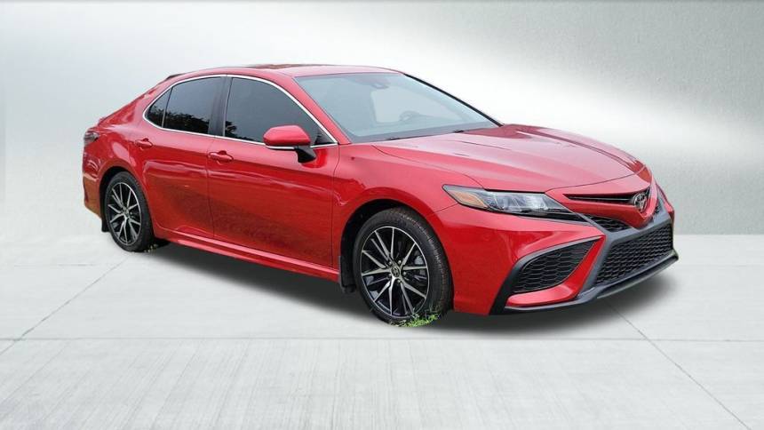 2022 Toyota Camry SE — Sedan — 38,995 mi — Miami, FL
