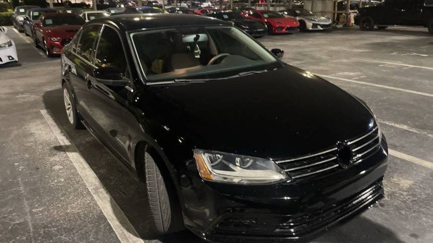 2017 Volkswagen Jetta 1.4T S — Sedan — 120,700 mi — Miami, FL