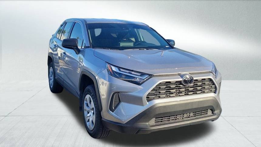 2024 Toyota RAV4 LE — SUV — 11,980 mi — Miami, FL