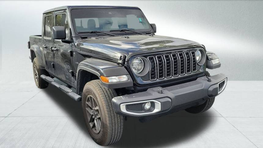 2024 Jeep Gladiator Sport S