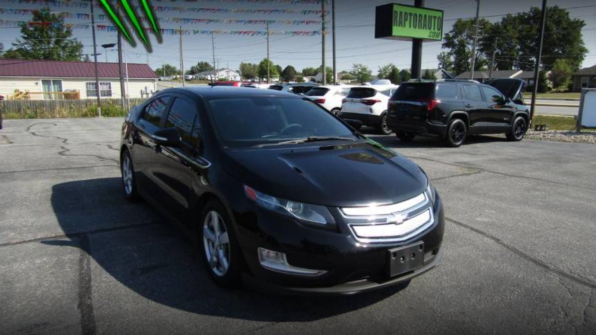 2013 Chevrolet Volt Base — Sedan — 95,684 mi — Fort Wayne, IN