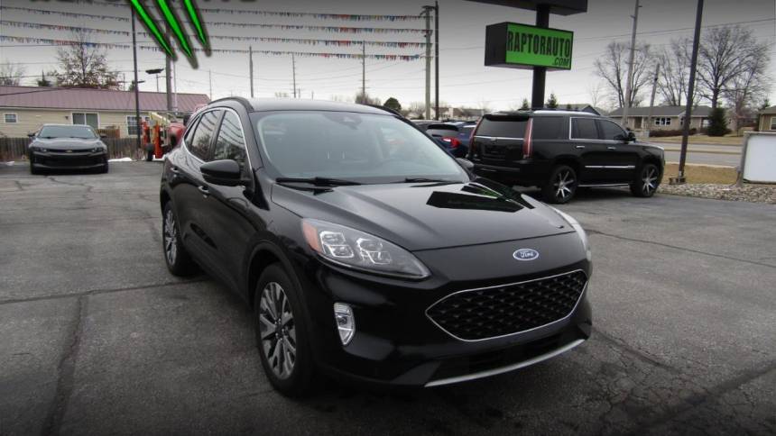 2020 Ford Escape Titanium — SUV — 68,638 mi — Fort Wayne, IN