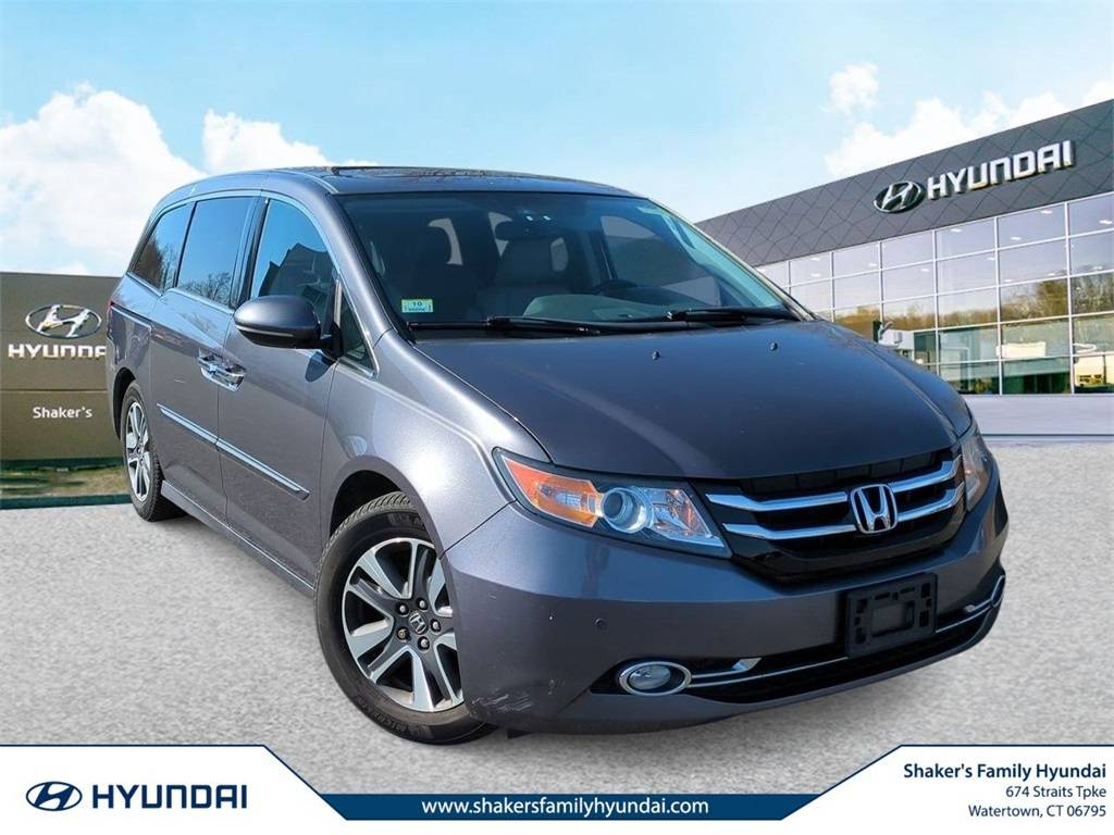 2015 Honda Odyssey Touring — Minivan — 71,890 mi — Watertown, CT