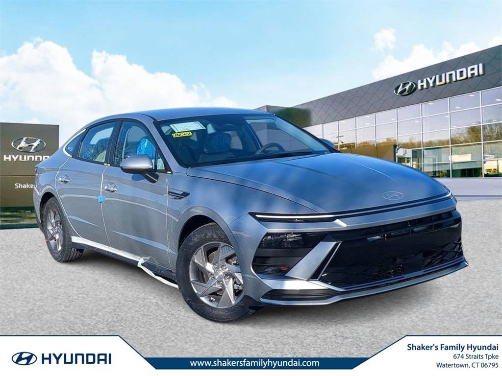 2025 Hyundai Sonata SE — Sedan — 9 mi — Watertown, CT