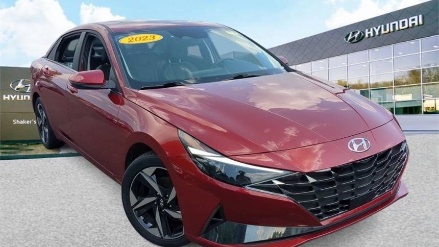 2023 Hyundai Elantra Limited — Sedan — 10,400 mi — Watertown, CT