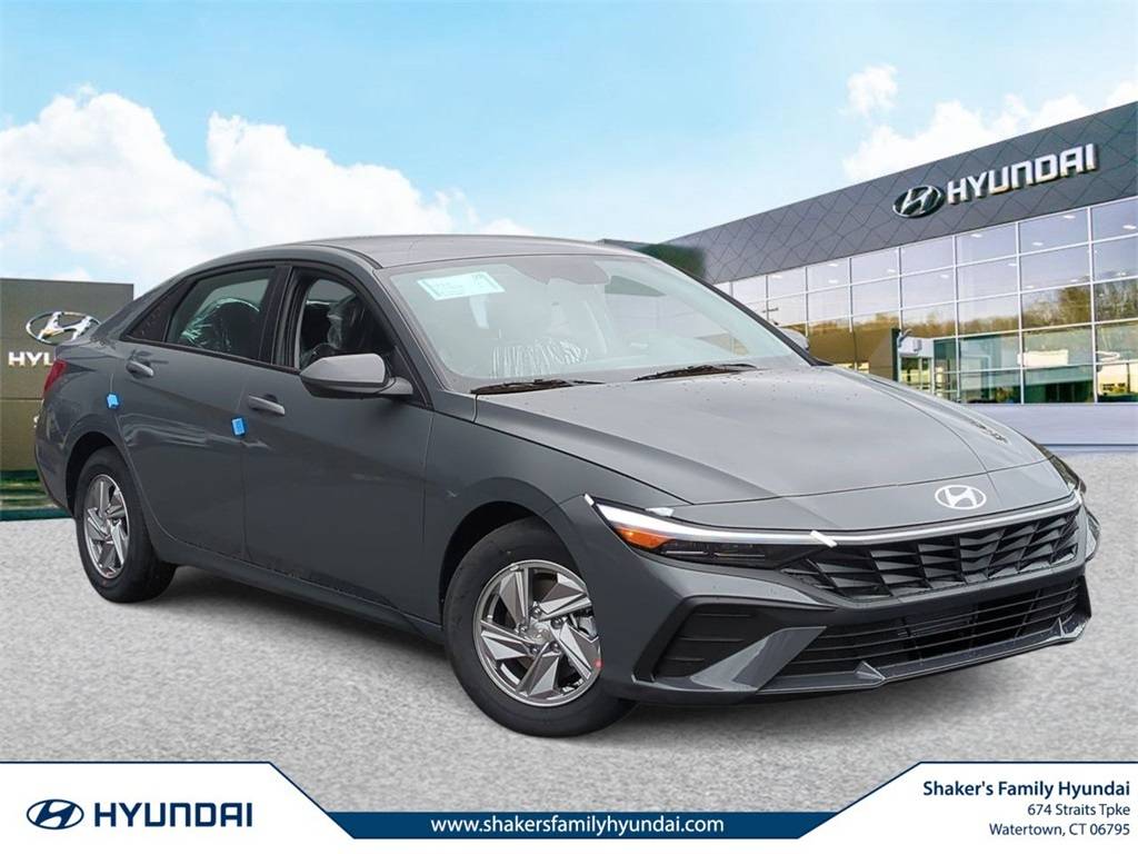 2025 Hyundai Elantra SE — Sedan — 10 mi — Watertown, CT