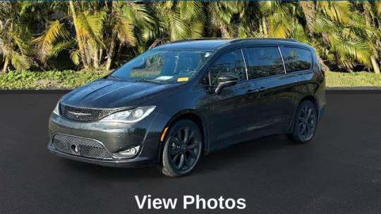 2019 Chrysler Pacifica Limited — Minivan — 50,867 mi — Bradenton, FL