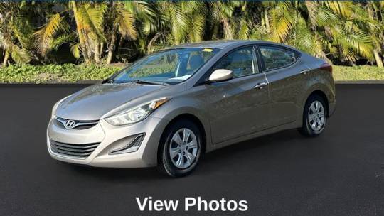 2016 Hyundai Elantra SE — Sedan — 93,043 mi — Bradenton, FL