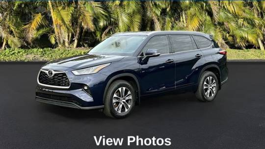 2022 Toyota Highlander XLE — SUV — 12,341 mi — Bradenton, FL