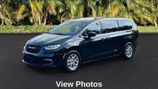 2022 Chrysler Pacifica Touring L — Minivan — 56,156 mi — Bradenton, FL