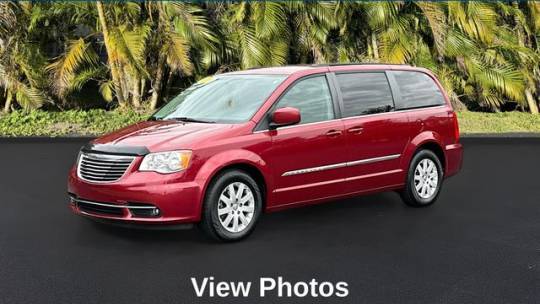 2016 Chrysler Town & Country Touring — Minivan — 127,575 mi — Bradenton, FL