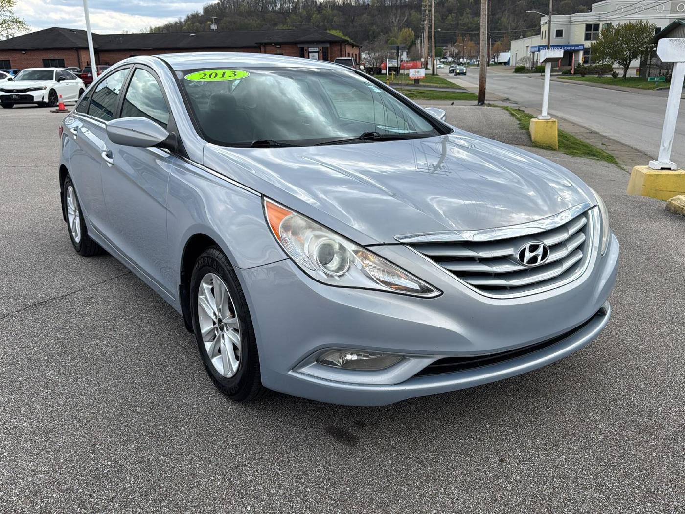 2013 Hyundai Sonata GLS — Sedan — 117,921 mi — Ashland, KY