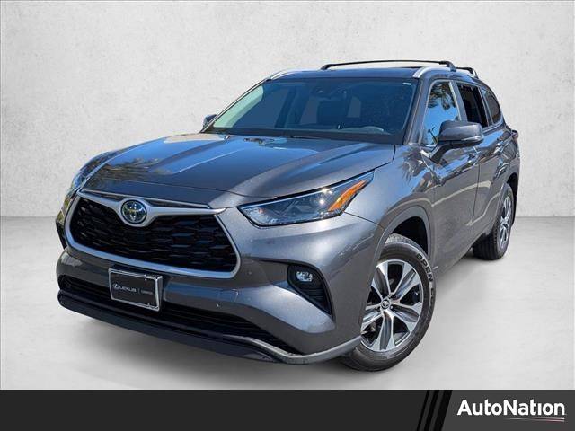 2024 Toyota Highlander Hybrid XLE — SUV — 14,991 mi — Cerritos, CA