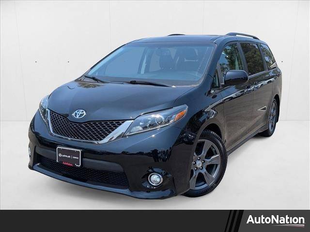 2017 Toyota Sienna SE Premium — Minivan — 44,172 mi — Cerritos, CA
