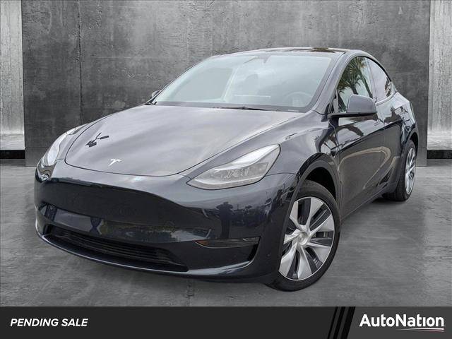 2024 Tesla Model Y Standard Range — SUV — 8,430 mi — Cerritos, CA