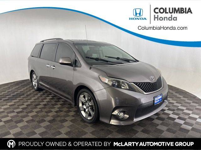 2014 Toyota Sienna SE — Minivan — 154,604 mi — Columbia, MO